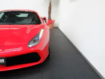 488 GTB/CARBON/LIFT/JBL/RACING SEATS/DEUTSCH
