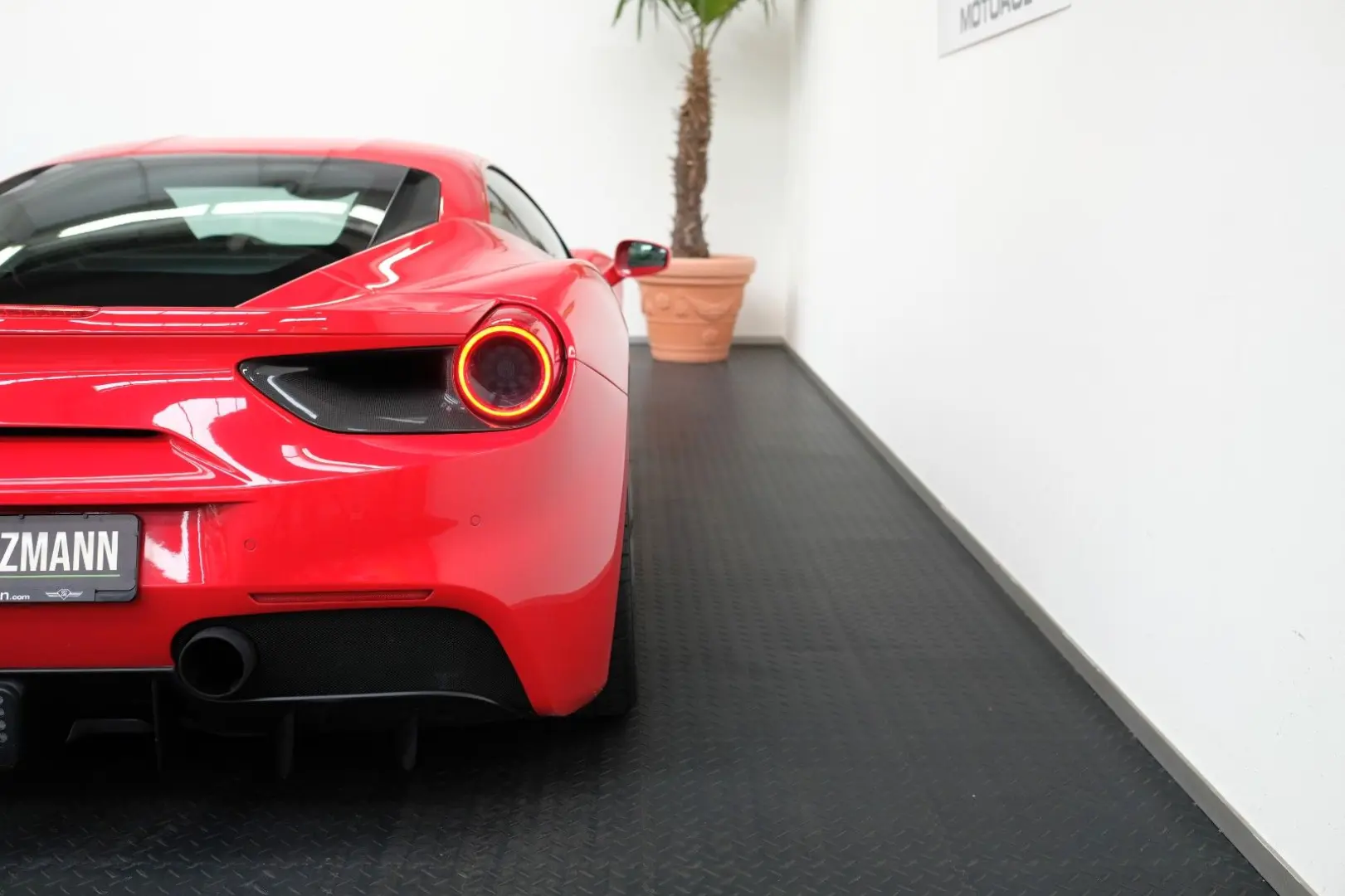 488 GTB/CARBON/LIFT/JBL/RACING SEATS/DEUTSCH
