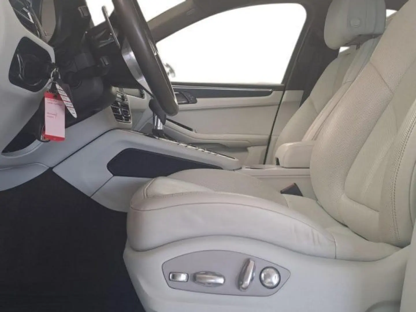 PORSCHE Macan 2.0 Aut. + Tetto apr.