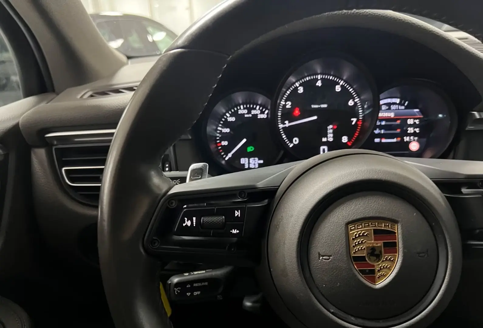 Macan *BOSE*AHK*Allrad*LED*1.H*GARANTIE*360*KAM