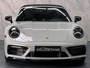911 Targa 4 GTS+Alcantara+Garantie+Wenig KM+