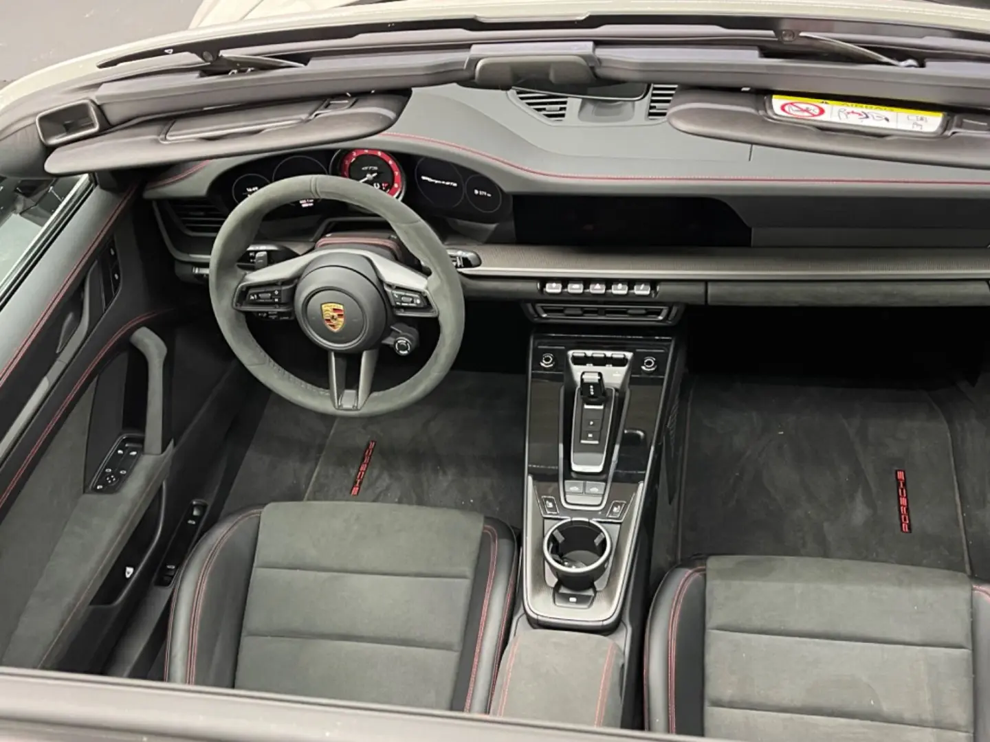 911 Targa 4 GTS+Alcantara+Garantie+Wenig KM+