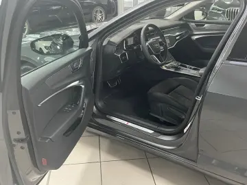 Audi A6 55 TFSI e quattro S LINE PANO AHK