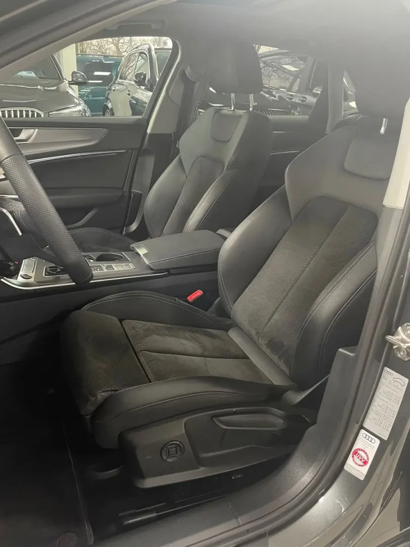 Audi A6 55 TFSI e quattro S LINE PANO AHK
