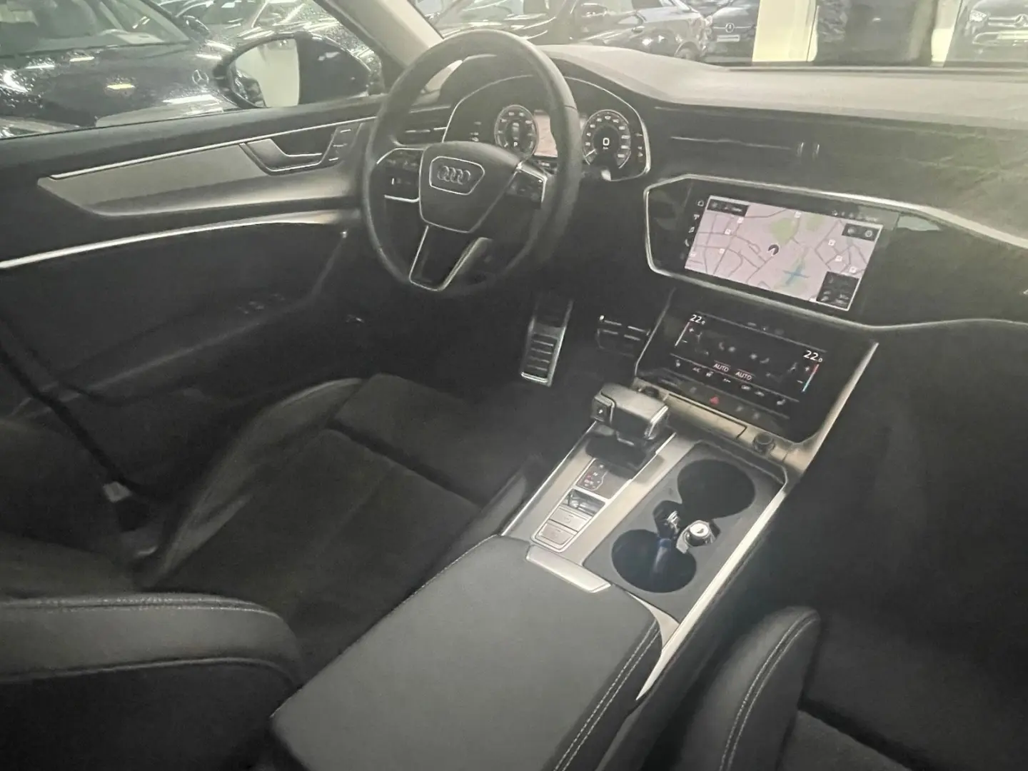 Audi A6 55 TFSI e quattro S LINE PANO AHK