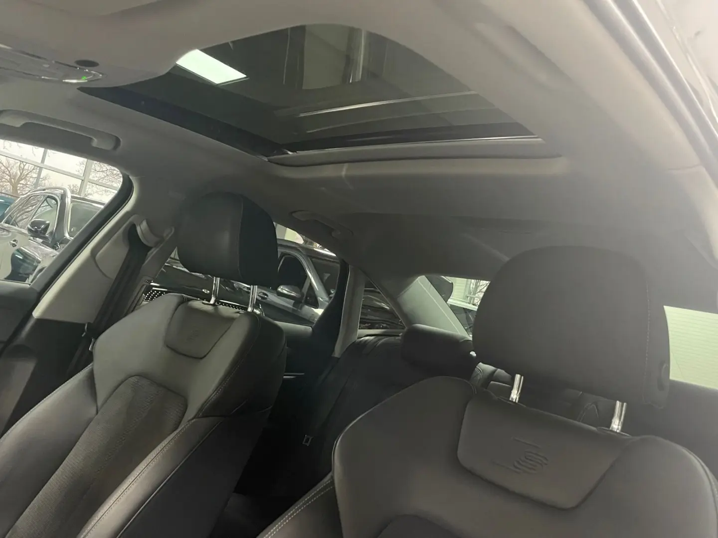 Audi A6 55 TFSI e quattro S LINE PANO AHK