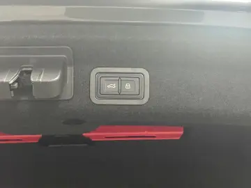Audi A6 55 TFSI e quattro S LINE PANO AHK