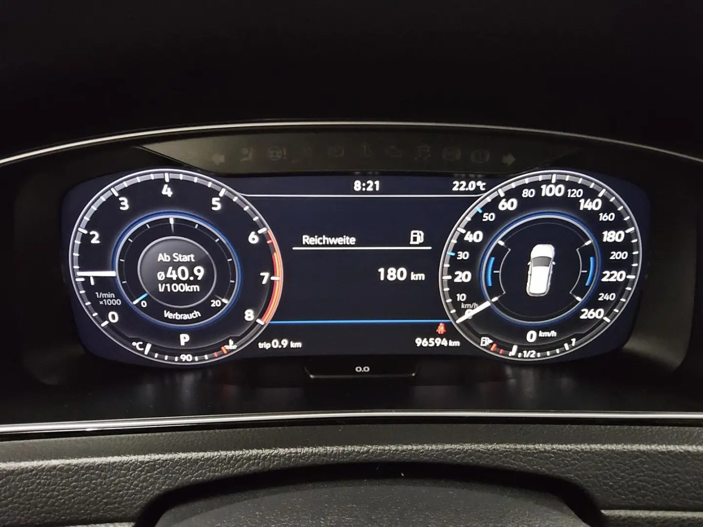 Golf-7 1.5 TSI Highline AID ACC RfK PDC Shz