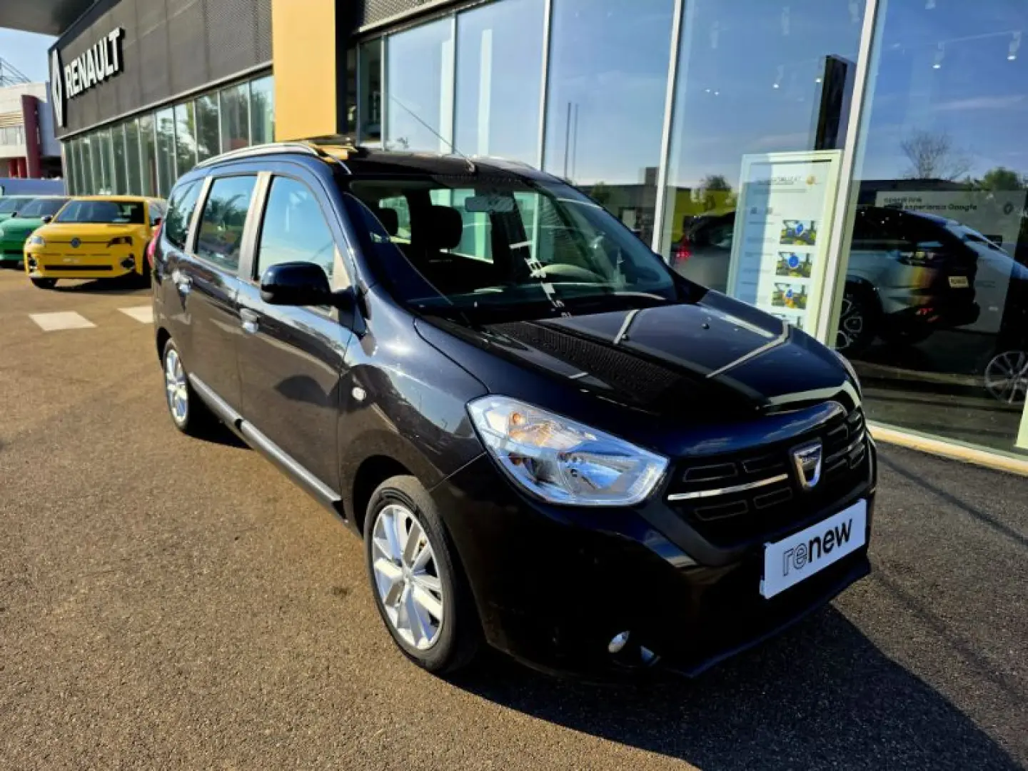 DACIA LODGY 1.3 TCe 130HP Techroad 7L