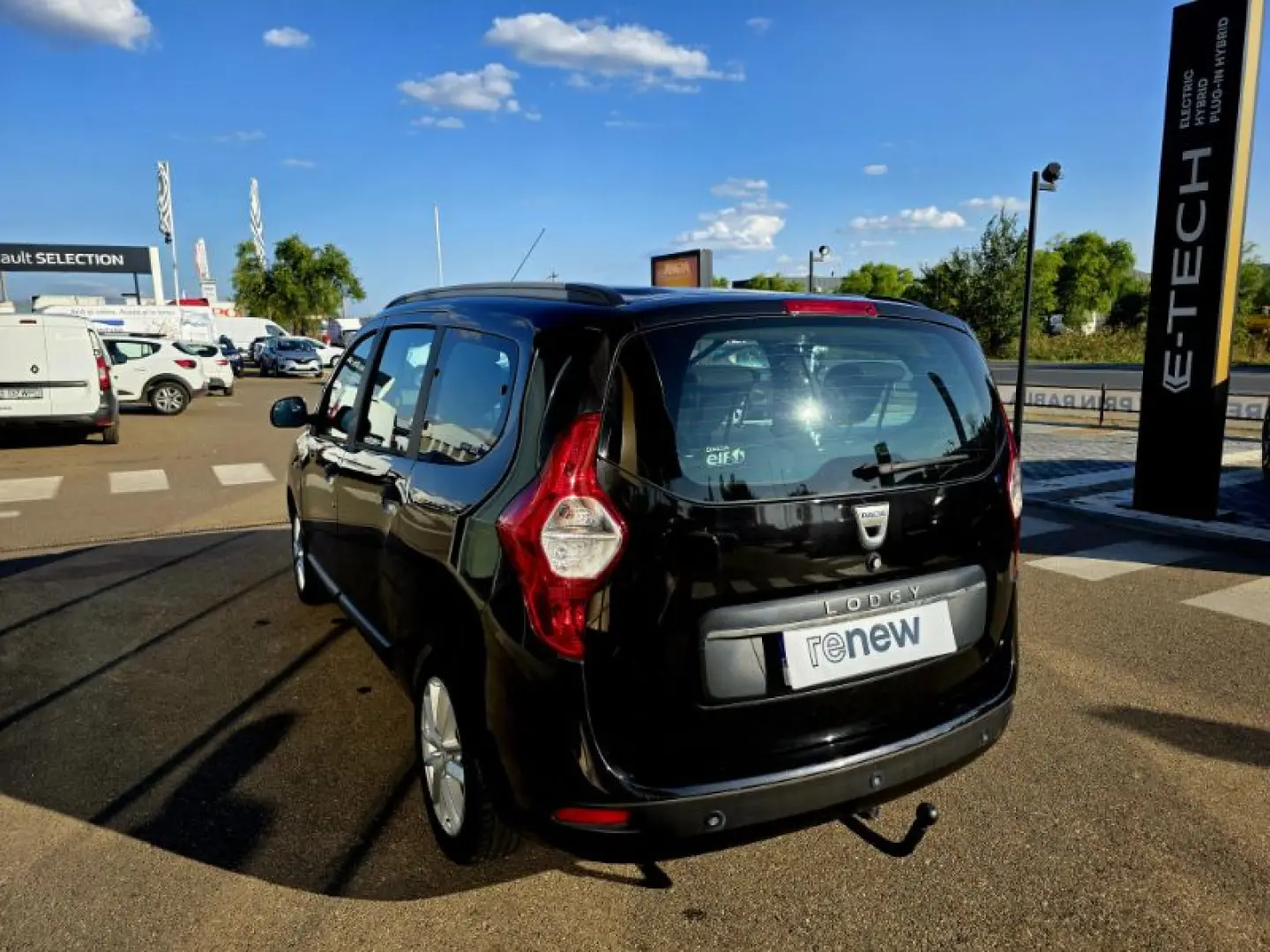 DACIA LODGY 1.3 TCe 130HP Techroad 7L
