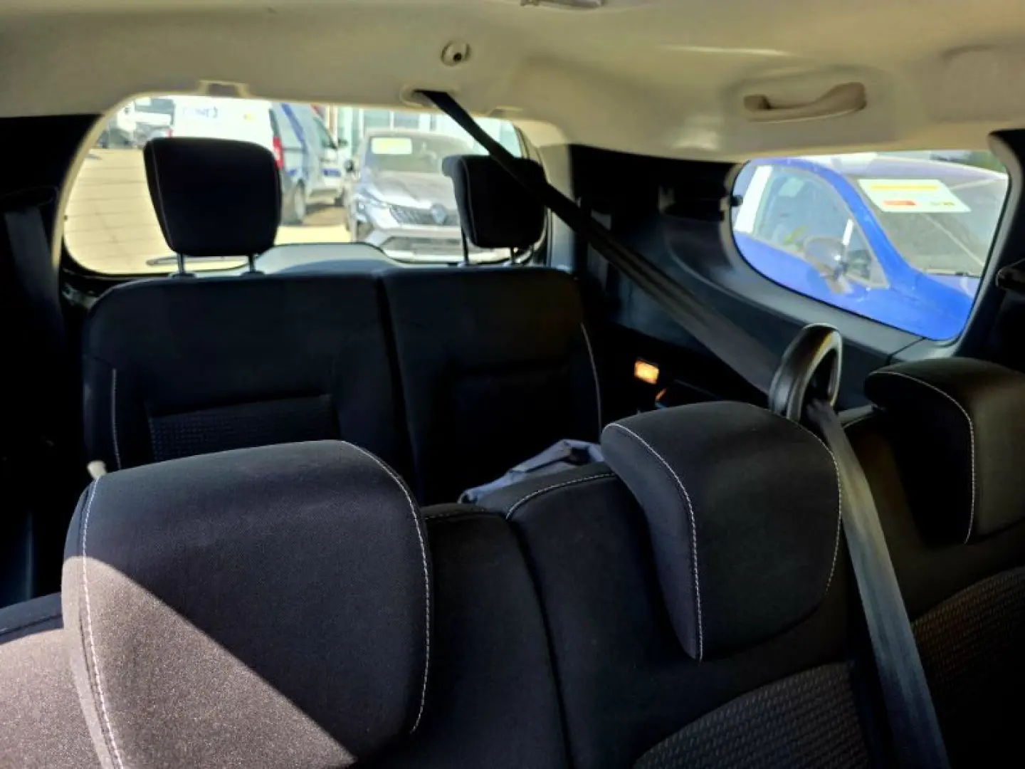 DACIA LODGY 1.3 TCe 130HP Techroad 7L