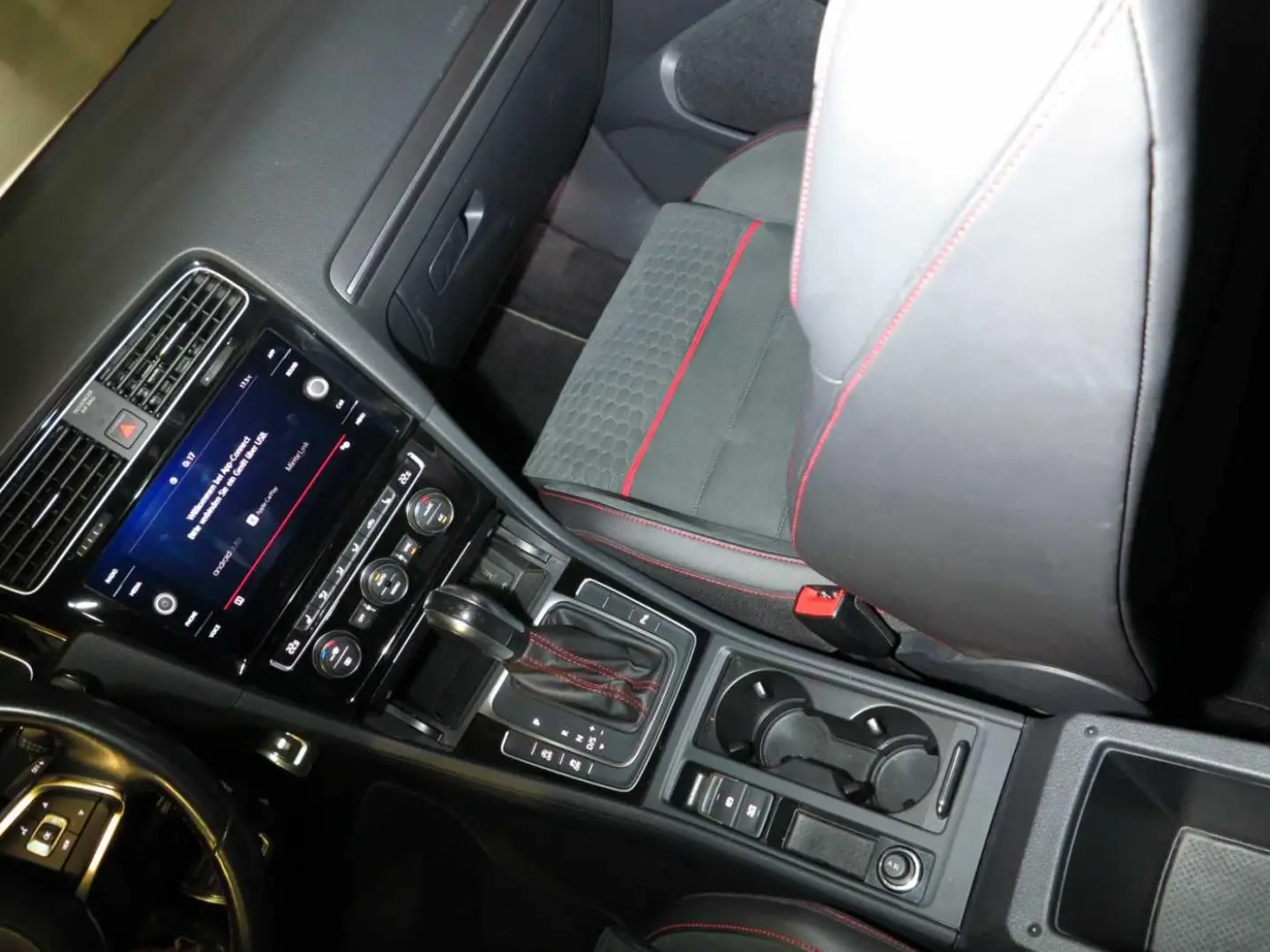 Golf VII GTI 2.0 TSI OPF DSG7 Performance