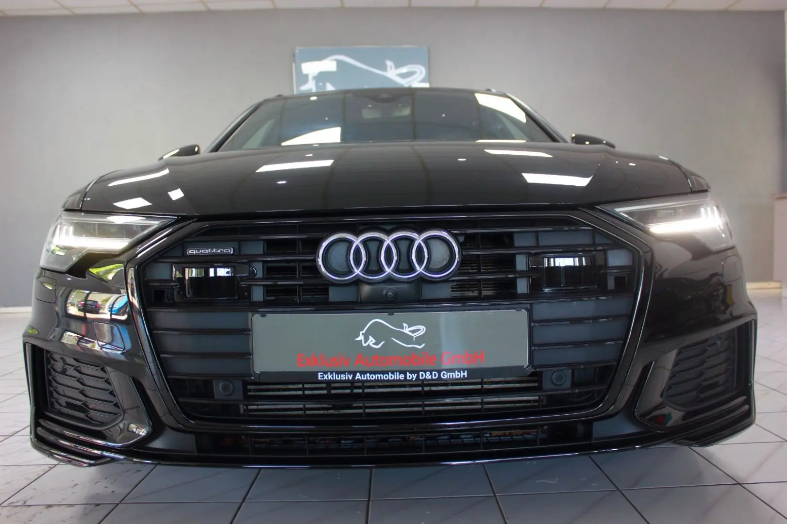 Audi A6 55 TFSI e S-Tr. Quat. Avant~3xS-LINE