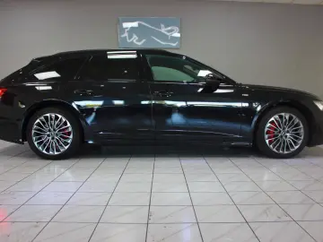 Audi A6 55 TFSI e S-Tr. Quat. Avant~3xS-LINE