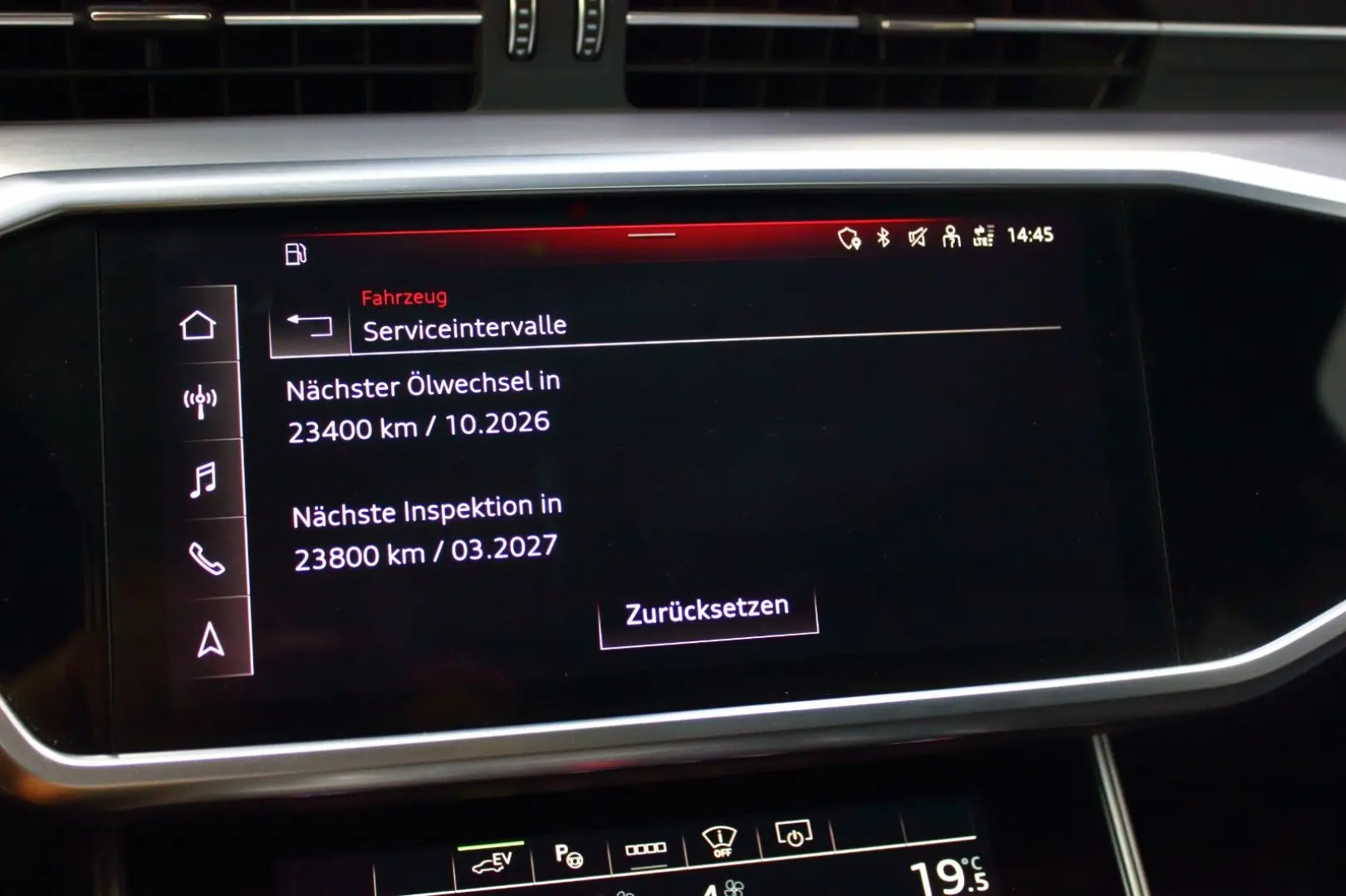 Audi A6 55 TFSI e S-Tr. Quat. Avant~3xS-LINE