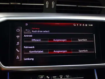 Audi A6 55 TFSI e S-Tr. Quat. Avant~3xS-LINE