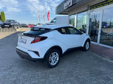 C-HR 1.8 CVT