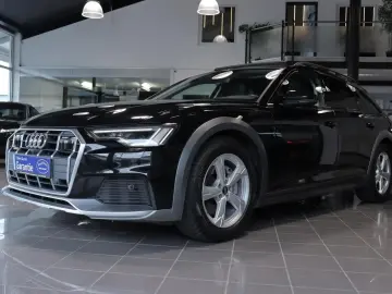 Audi A6 Allroad 3.0 V6 TDI  PANO VIRTUAL MATRIX AHK