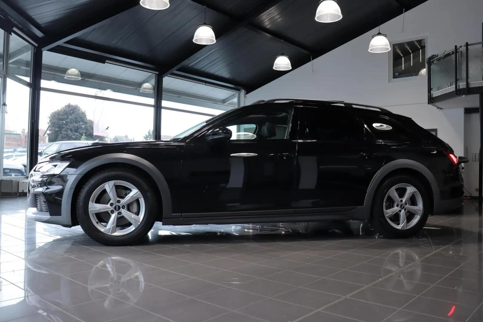 Audi A6 Allroad 3.0 V6 TDI *PANO*VIRTUAL*MATRIX*AHK*