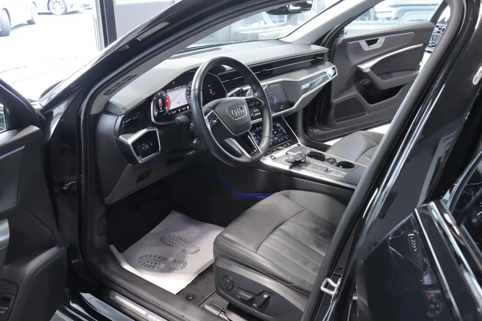 Audi A6 Allroad 3.0 V6 TDI *PANO*VIRTUAL*MATRIX*AHK*