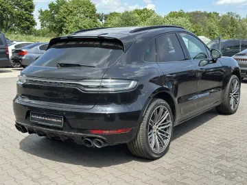 Macan Turbo  Bose Luft Pano