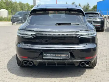 Macan Turbo  Bose Luft Pano