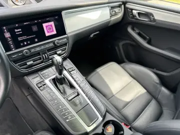 Macan Turbo  Bose Luft Pano