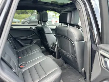 Macan Turbo  Bose Luft Pano