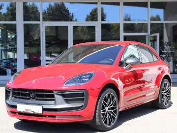 Macan T 2.0 Turbo Chrono LED Carbon CarConnect