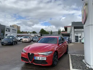 Giulia 2.0 Turbo 16V Q4 Veloce NAVI SHZ KAMERA