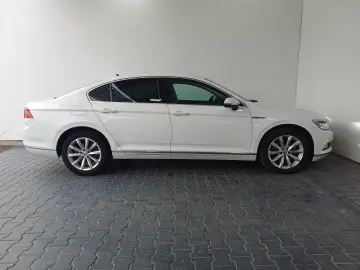 VW Passat Highline 2.0 TDI DSG 4Mot