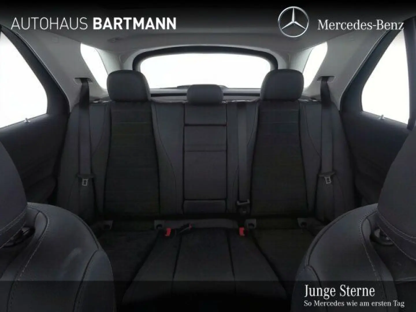 GLE 350 e 4M AMG +PANO+SOUND+AHK+DISTRONIC+MBUX+