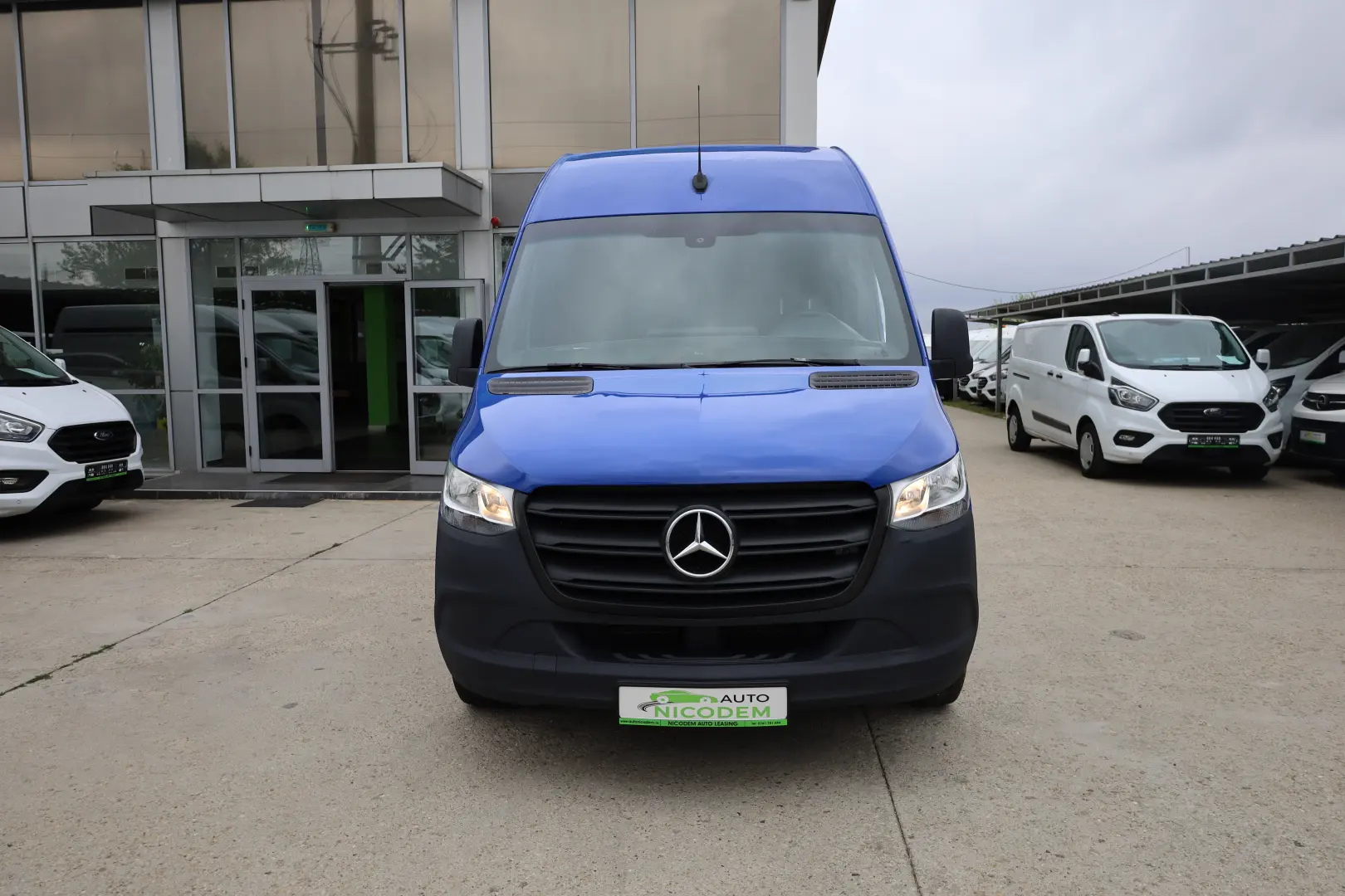 Mercedes-Benz Sprinter L2H2 2.2 D 114 CP
