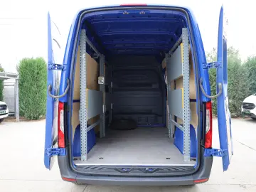 Mercedes-Benz Sprinter L2H2 2.2 D 114 CP