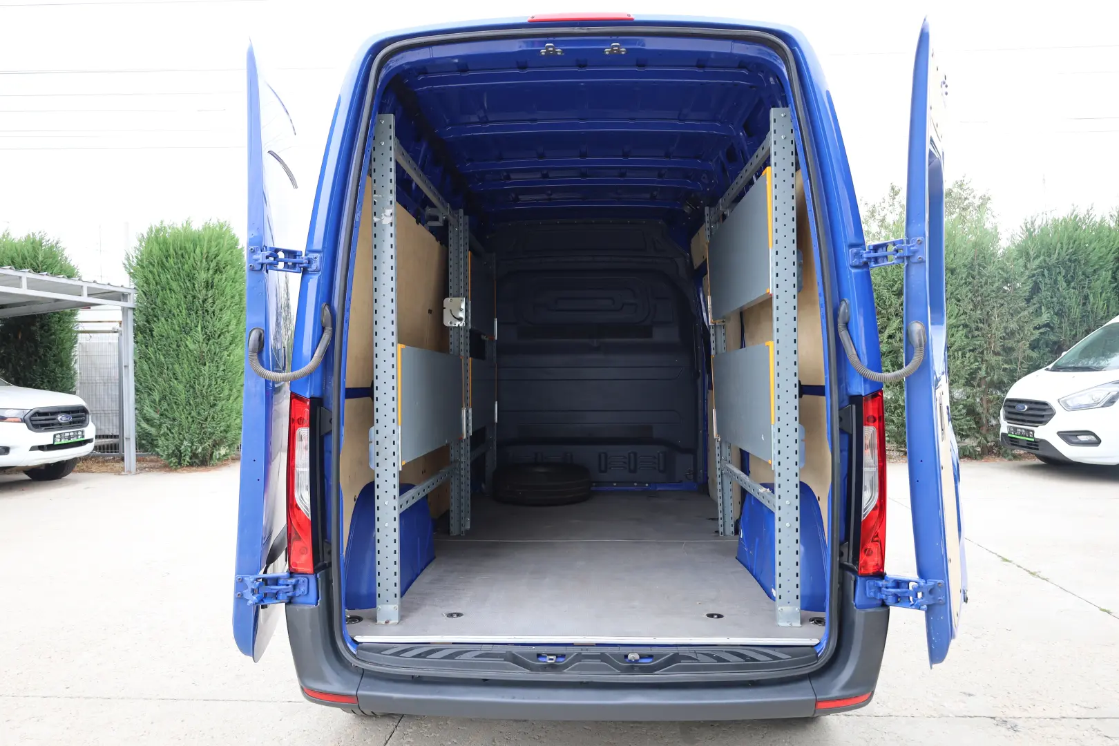 Mercedes-Benz Sprinter L2H2 2.2 D 114 CP