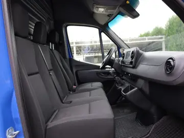 Mercedes-Benz Sprinter L2H2 2.2 D 114 CP
