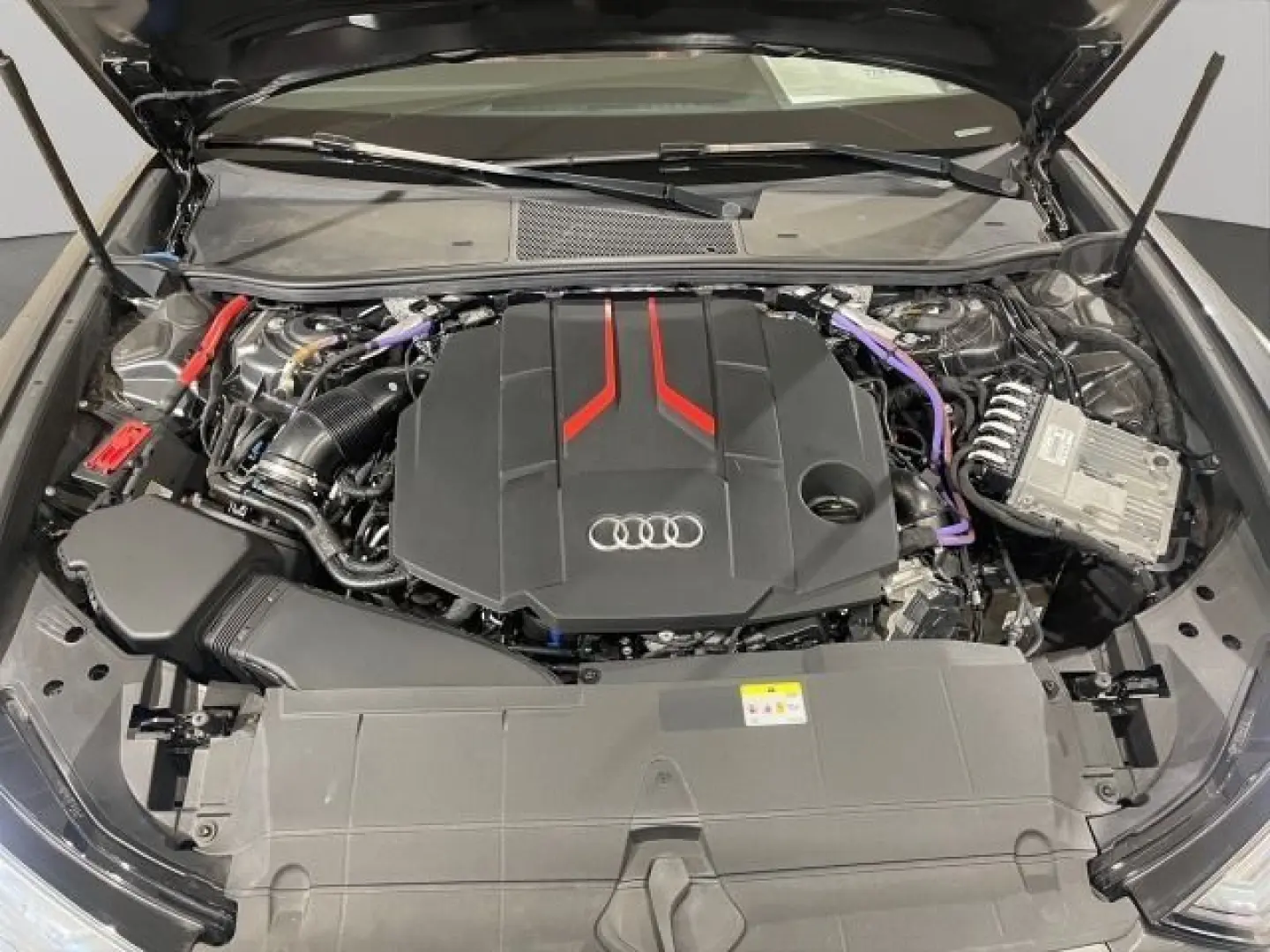 Audi S6 Limousine TDI 253(344) kW(PS) tiptronic