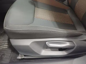 Škoda Fabia Selection 1.0 TSI