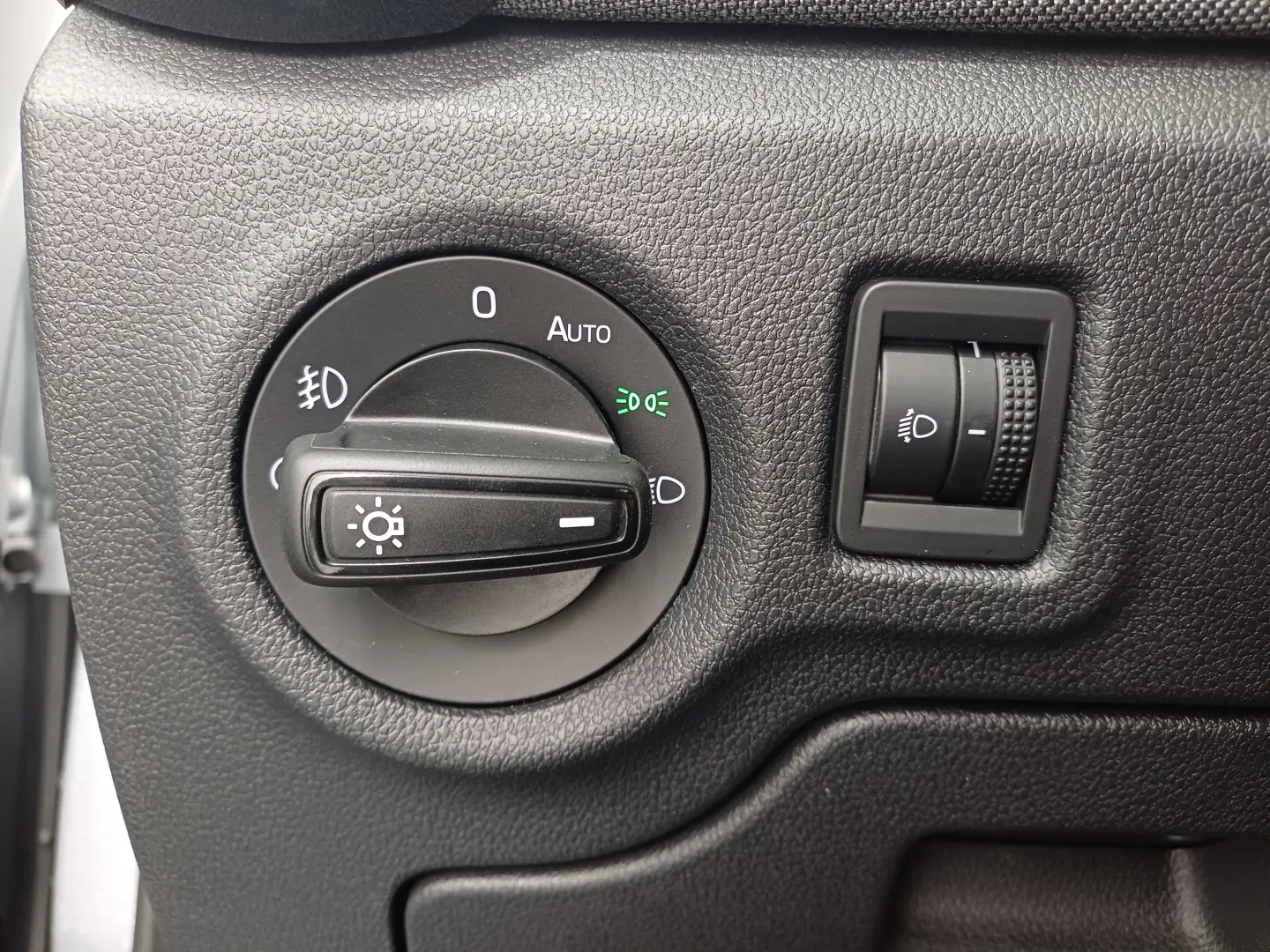 Škoda Fabia Selection 1.0 TSI
