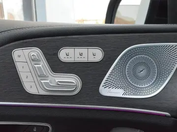 GLE 350de 4M AMG  AHK PANO STNDHZ BURMES SZBLF L
