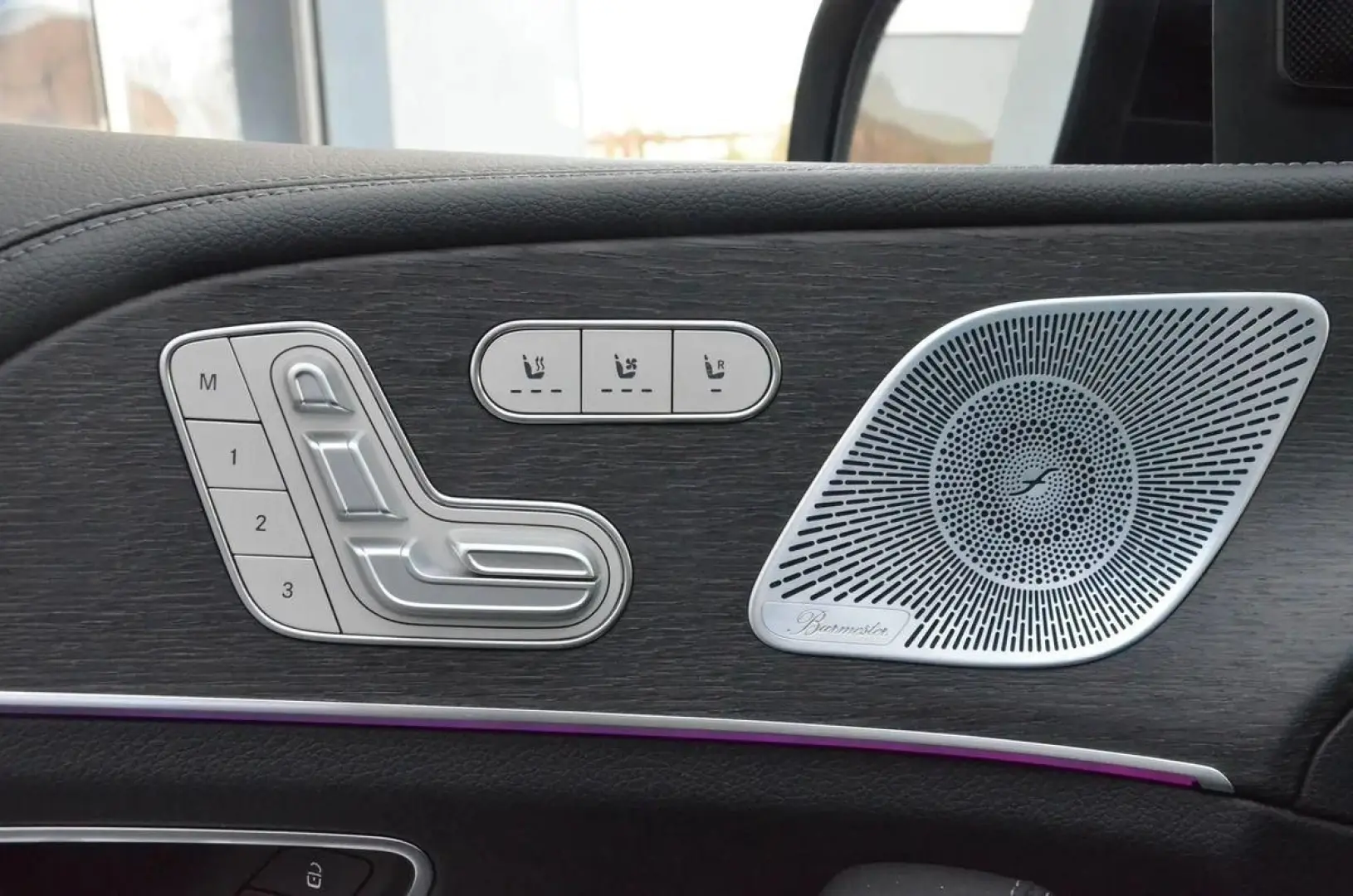 GLE 350de 4M AMG  AHK PANO STNDHZ BURMES SZBLF L