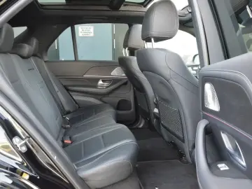 GLE 350de 4M AMG  AHK PANO STNDHZ BURMES SZBLF L