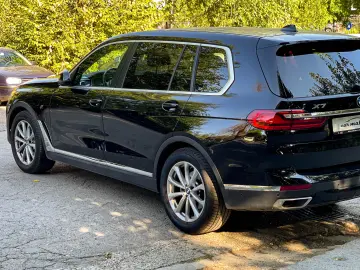 BMW X7 xDrive 40i Mild Hybrid