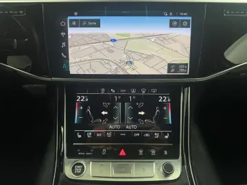 Audi A8 L 60 TFSI quattro Matrix HUD OLED ACC Virtual