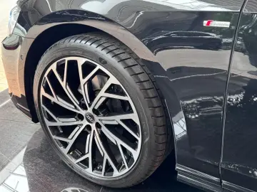 Audi A8 50 TDI L quat. B&O Massage Liege TV