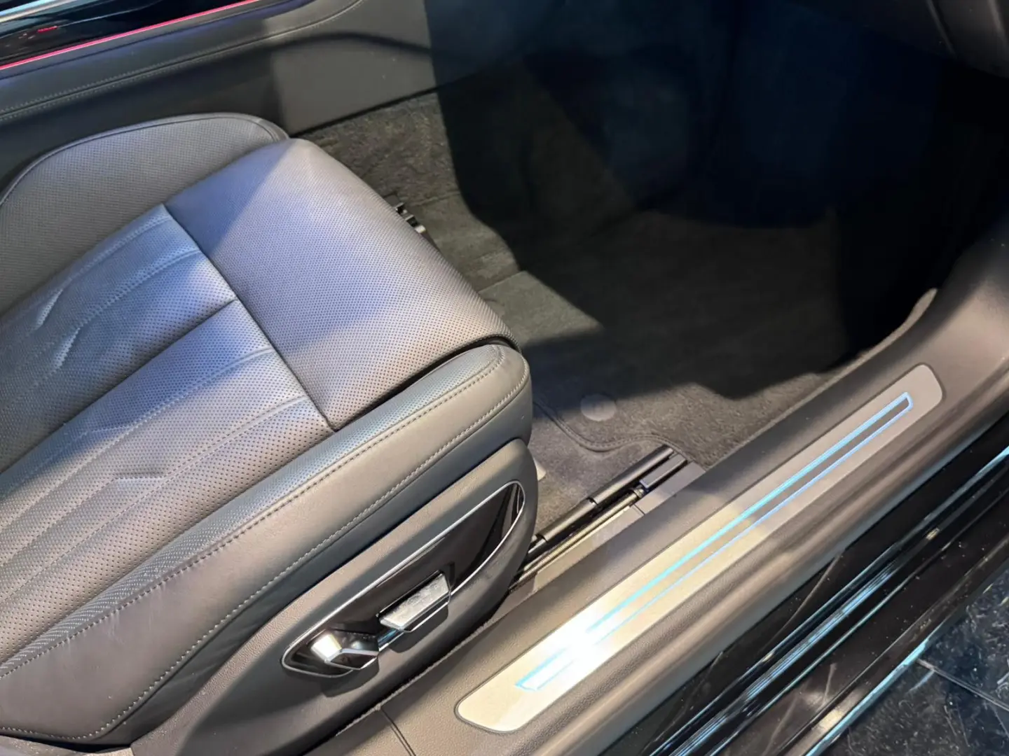 Audi A8 50 TDI L quat. B&O Massage Liege TV