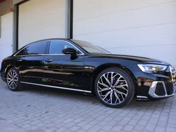 Audi A8L 60 TFSIe lang exclusive