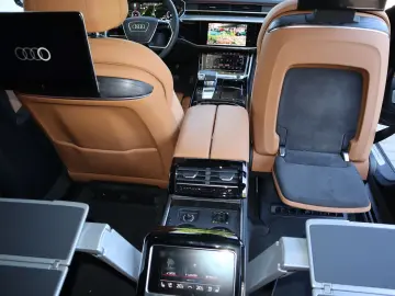 Audi A8L 60 TFSIe lang exclusive