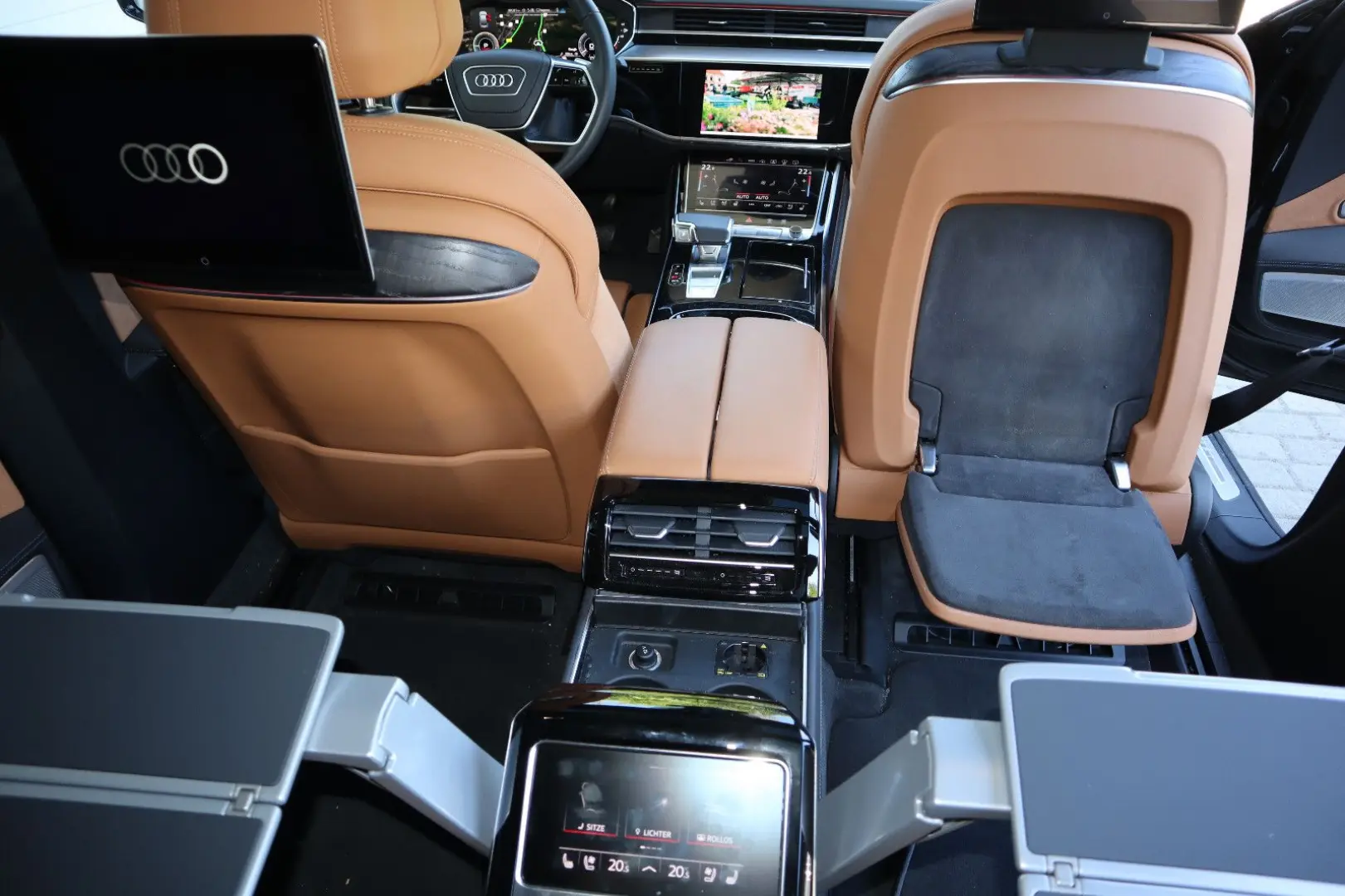 Audi A8L 60 TFSIe lang exclusive