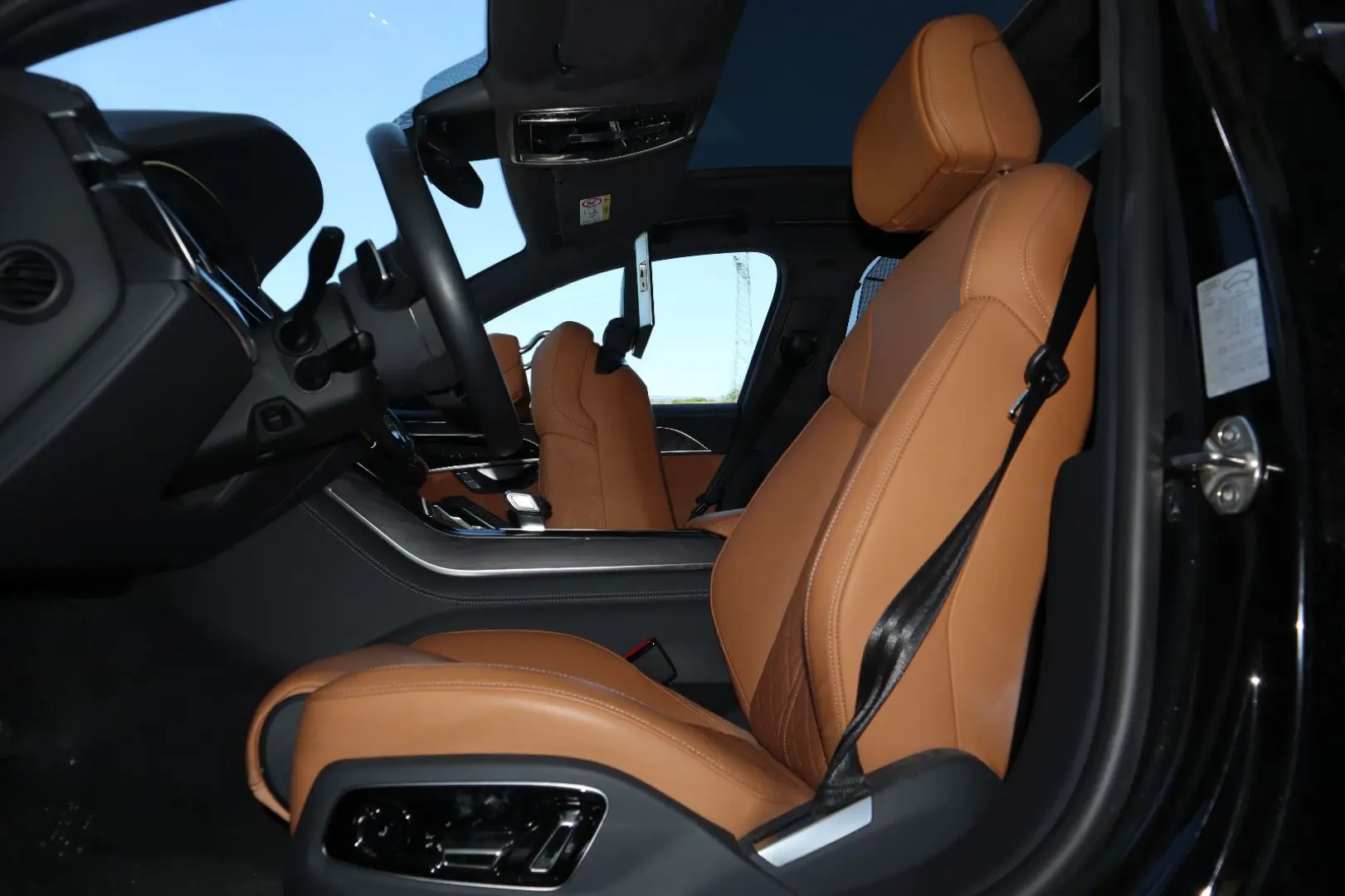 Audi A8L 60 TFSIe lang exclusive